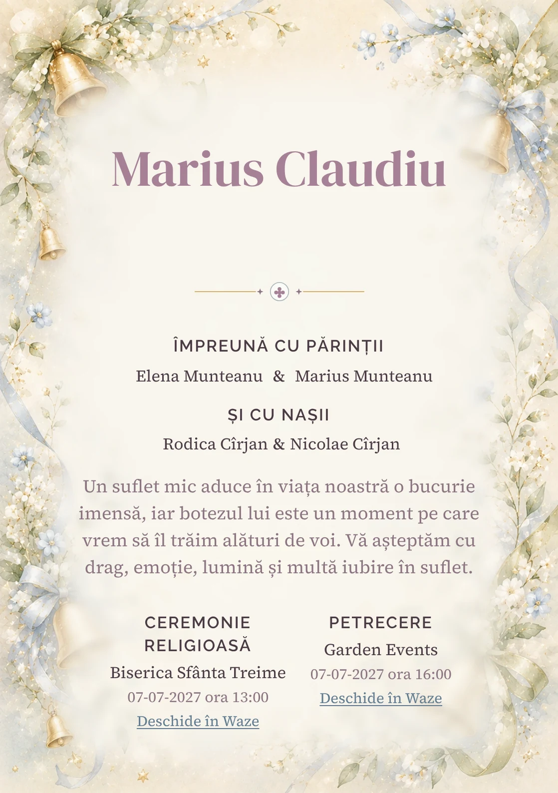Invitație digitală de botez Clopoțel de Aur, fundal cu clopoței mici aurii, panglici delicate, flori miniaturale și verde-crem și centru luminos pentru text