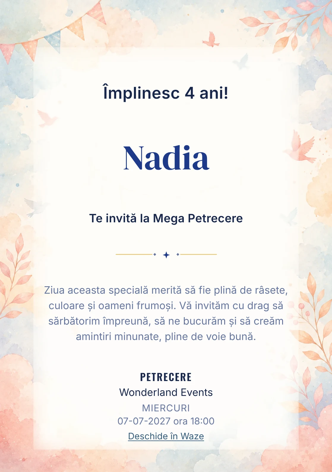 Modelul Balon cu Aer, invitație de zi de naștere pentru copii, prezintă un balon cu aer cald, nori și păsări mici.