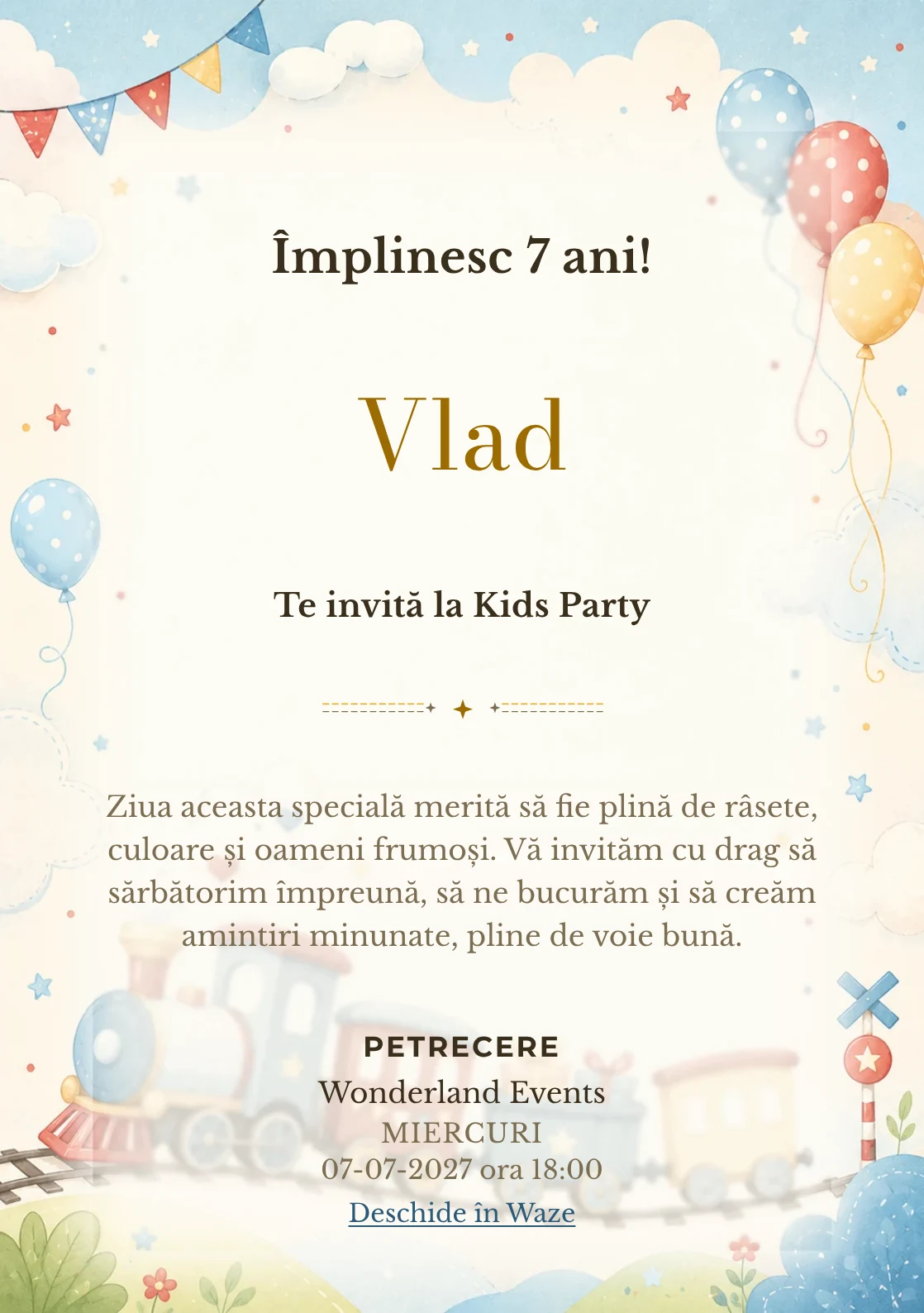 Modelul Trenuleț Vesel, invitație de zi de naștere pentru copii, prezintă un trenuleț pastel, nori și baloane.
