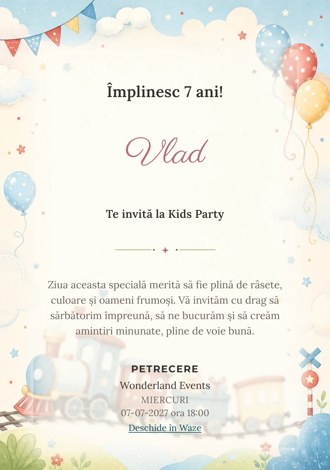 Modelul Trenuleț Vesel, invitație de zi de naștere pentru copii, prezintă un trenuleț pastel, nori și baloane.
