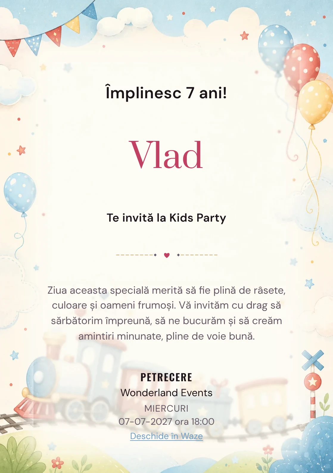 Modelul Trenuleț Vesel, invitație de zi de naștere pentru copii, prezintă un trenuleț pastel, nori și baloane.
