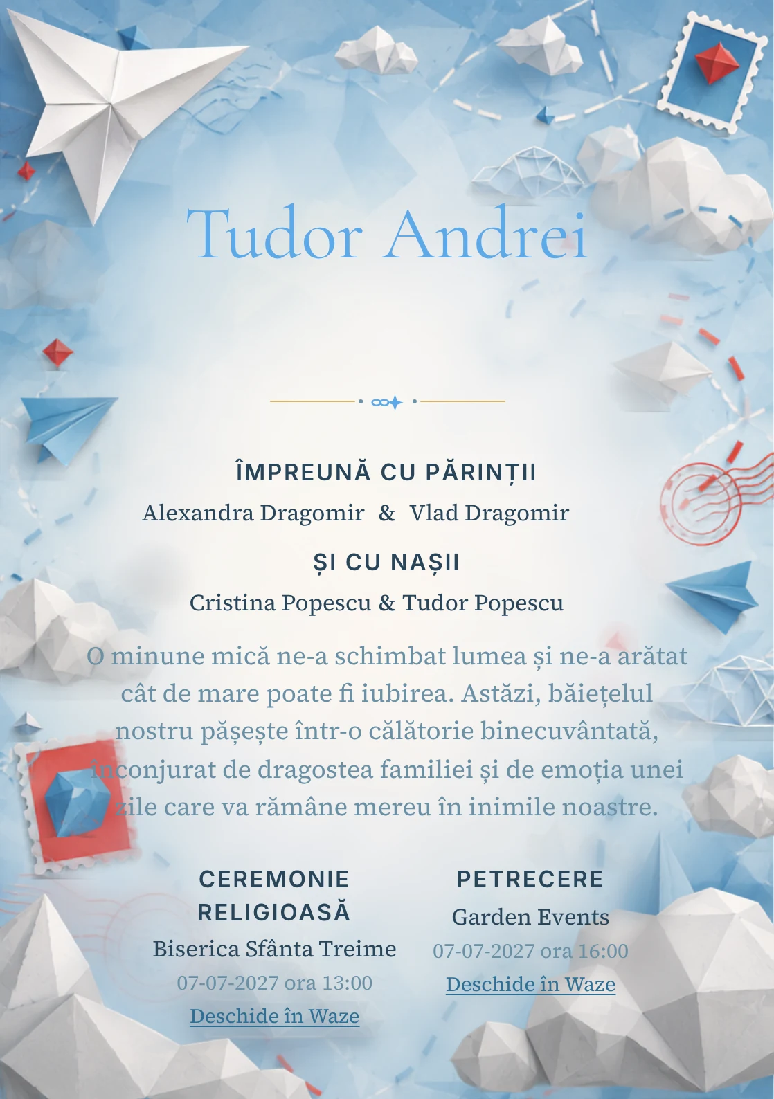 Compoziția Avion Origami, din gama de invitații botez băiat, pune accent pe un avion mare din hârtie și include nori geometrici.