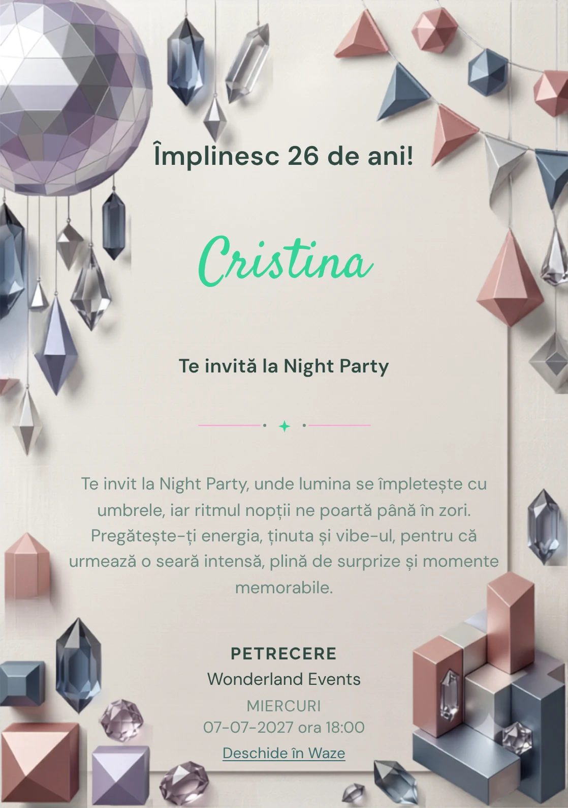 Pentru aniversările adulților, Disco Geometric propune invitații online cu un glob oglindă abstractizat și prisme și nuanțe de argintiu și violet pal.