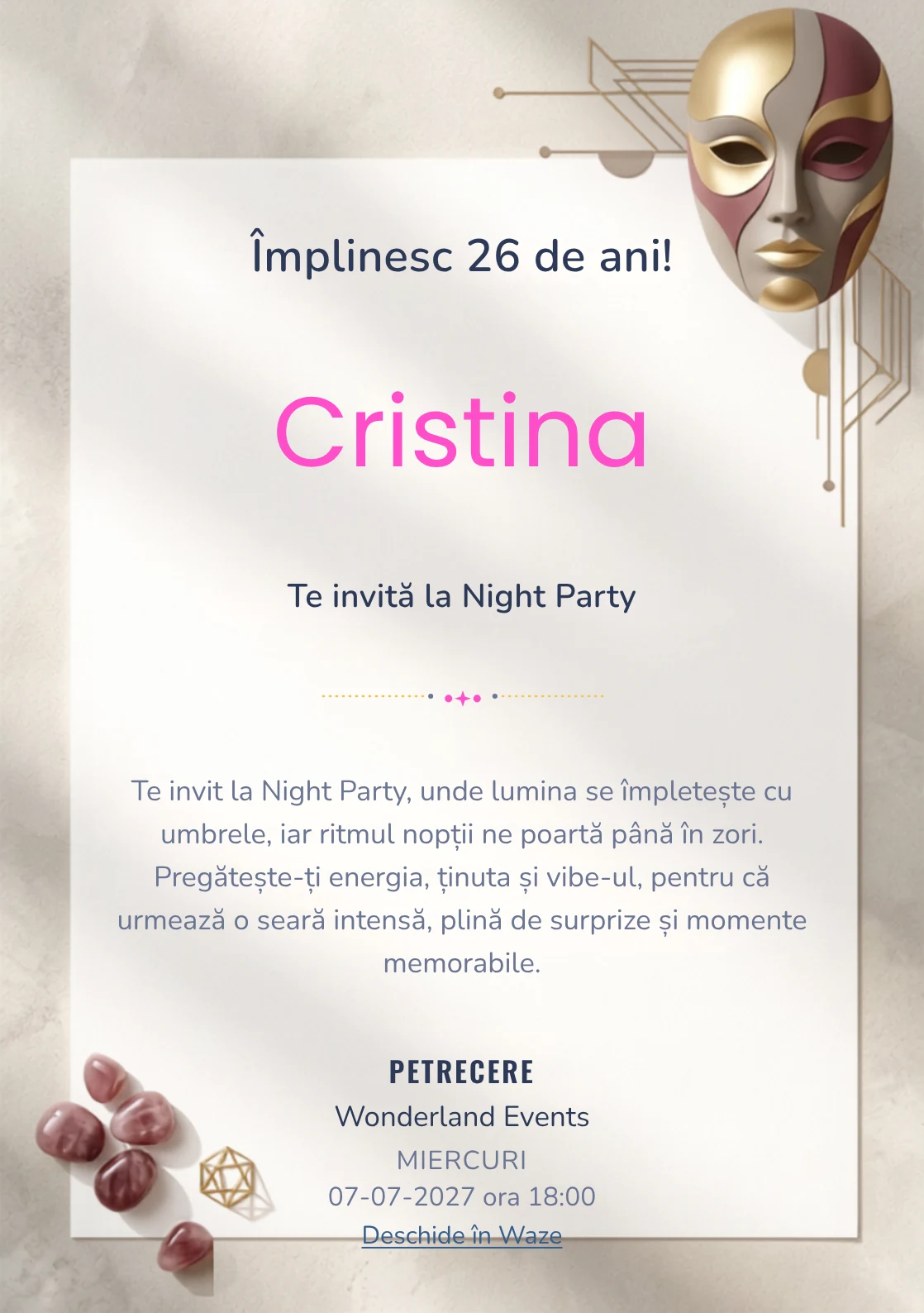Pentru aniversarea adulților, modelul Masquerade Abstract propune o invitație digitală cu o mască abstractă și nuanțe de burgundy pal și auriu mat.