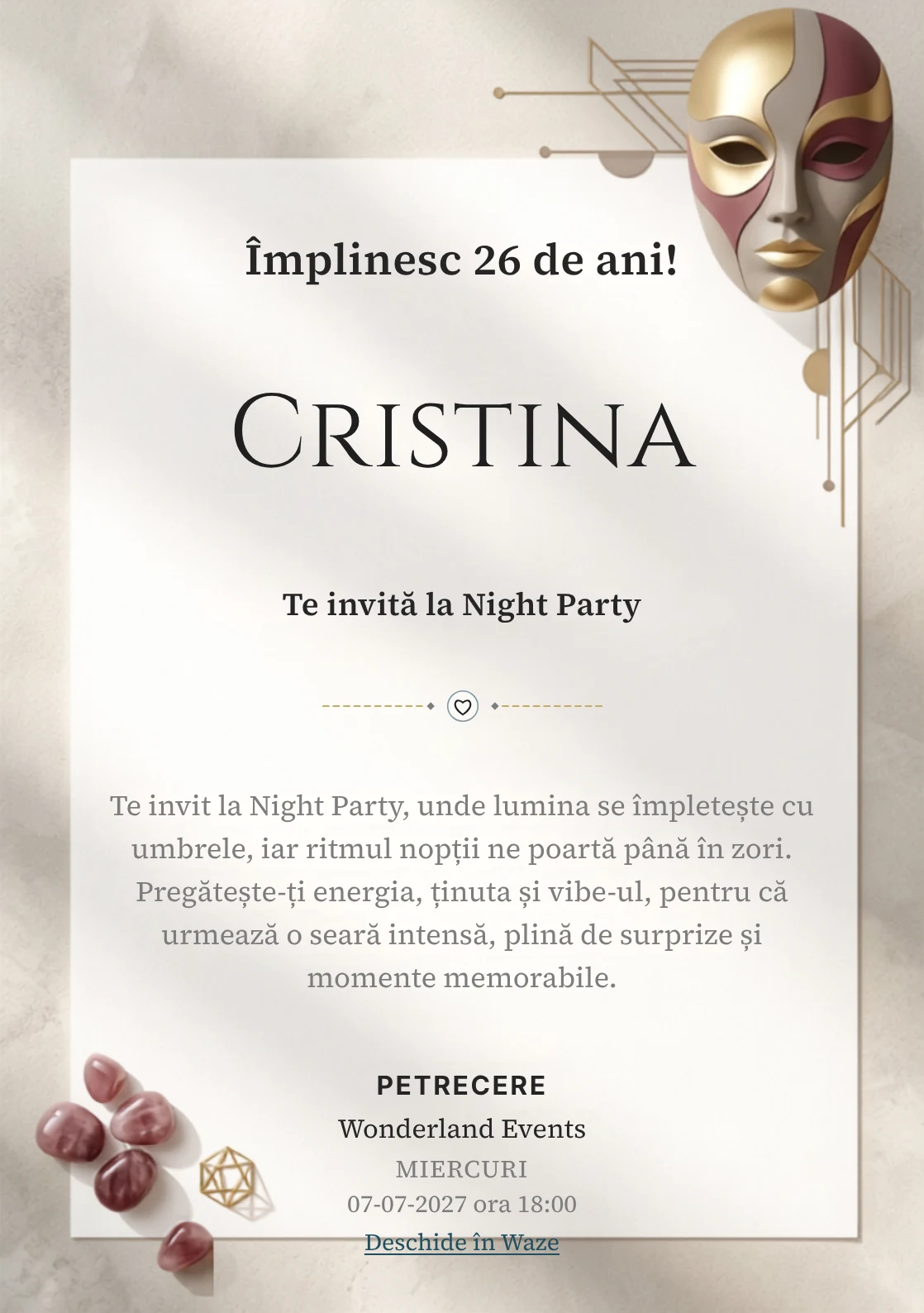 Pentru aniversarea adulților, modelul Masquerade Abstract propune o invitație digitală cu o mască abstractă și nuanțe de burgundy pal și auriu mat.