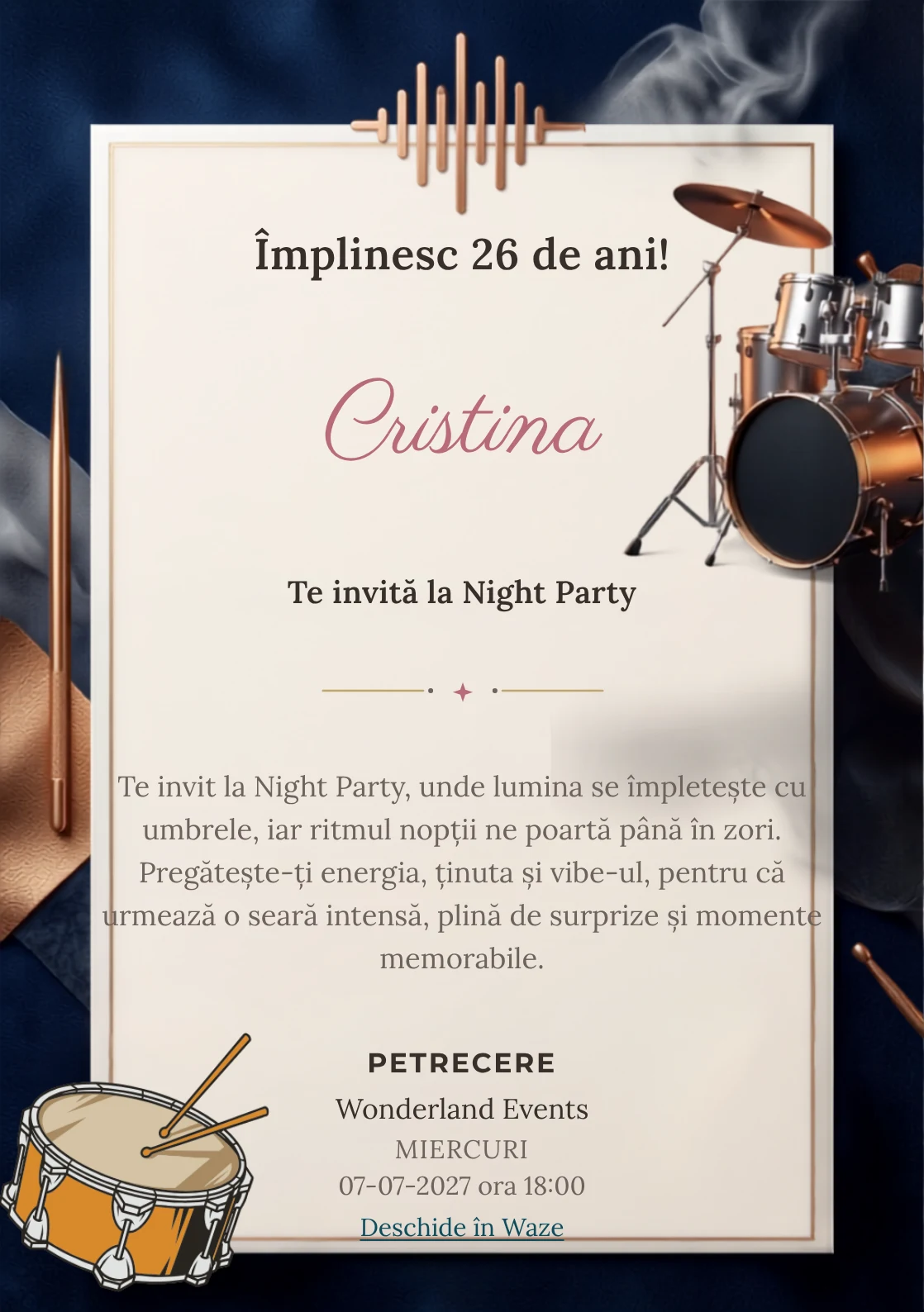 Noaptea Toboșarilor este un model de invitații online pentru o aniversare adultă, definit vizual de un set de tobe iluminat.